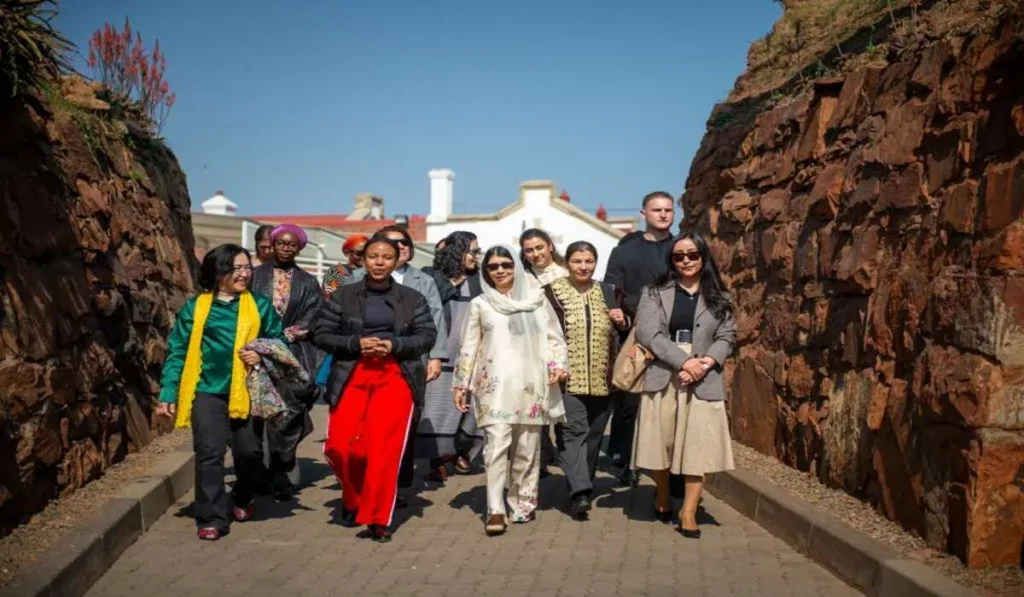 Afghan women delegation visits SA to discuss equal rights in education for women in their country